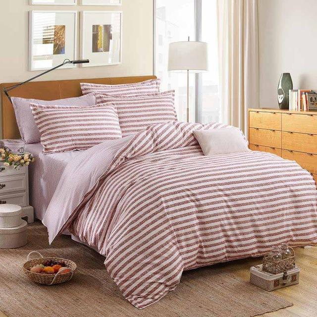 Decorative Bedding Set - Duvet Cover, Bed Sheet and 2pcs Pillow Case (Floral Collection)